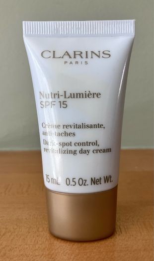 Clarins Nutri Lumiere Travel Size 15ml SPF 15 Day Cream