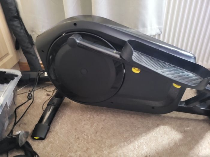 Self-Powered and Connected (Kinomap) Cross Trainer Domyos EL520B