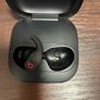 beats headphone Image 2