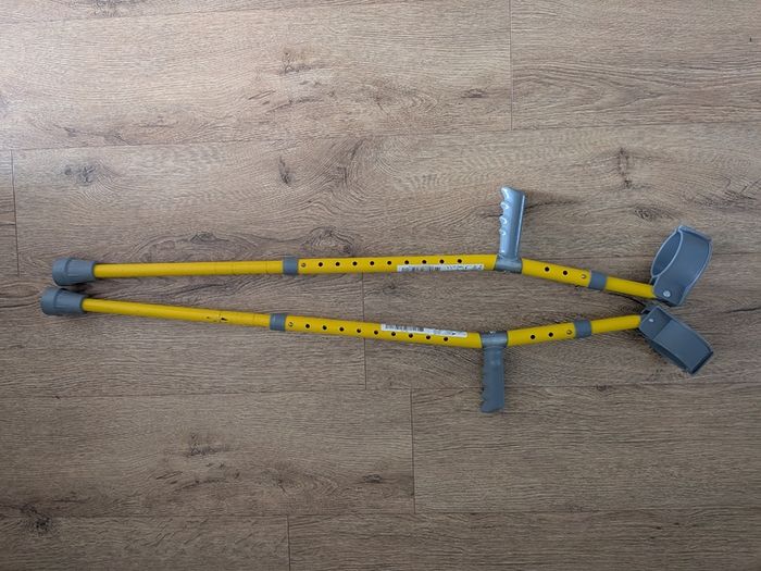 Childrens Crutches
