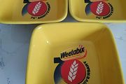 3 Weetabix square dishes.