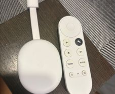 GZRNL model - Google Chromecast with Google TV (4K) with debrid account active and will remain active