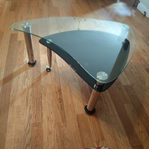 Tempered glass Table