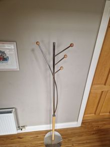 Coat stand