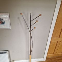 Coat stand