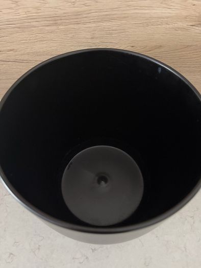 Large ceramic flower pot