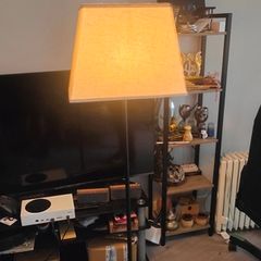 floor lamp