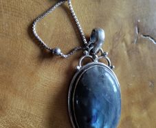 Beautiful Natural large labradorite pendant sterling silver with chain