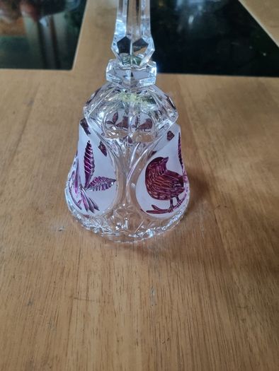 Hofbauer crystal bell, Byrdes Collection