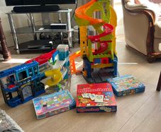 Car tracks/garage, paw patrol truck and other games