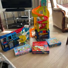 Car tracks/garage, paw patrol truck and other games