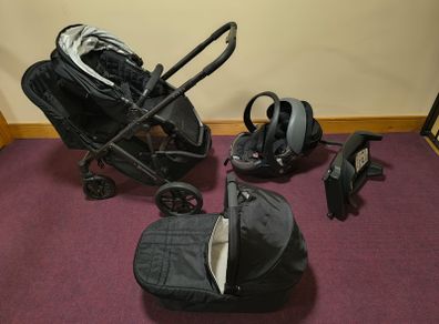 UPPAbaby Vista Travel System Bundle  Pram Carrycot Car Seat Toddler Seat Board (Older Model)