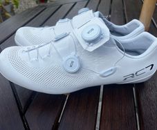 Shimano RC-7 road cycling shoes