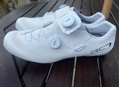 Shimano RC-7 road cycling shoes