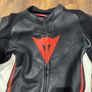 Dainese Avro ladies two piece leathers size 44 Image 7