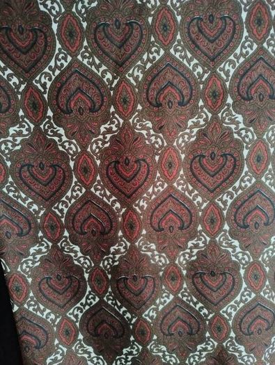 Vintage unisex Belvedere Wien Vienna silk scarf with cotton lining paisley design circa 1970's made in Austria 120cm x 27cm in very good condition and has been well cared for FREE STANDARD POSTAGE INCLUDED