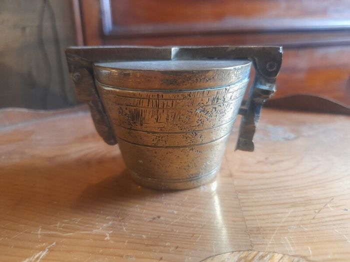 Antique Brass Nesting Weights