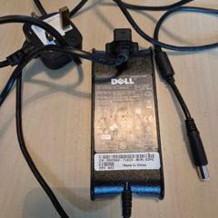 DELL 65W laptop charger
