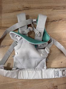 Infantino baby carrier