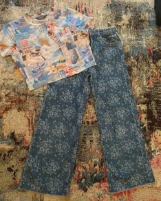 Large bundle of girls clothing to fit 12-13-14 years