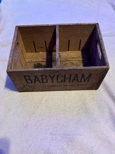 Babycham crate