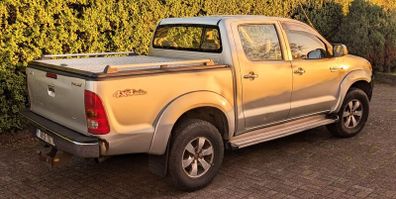 Toyota Hilux 3.0 D-4D Automatic Crew Cab CVRT 4/27