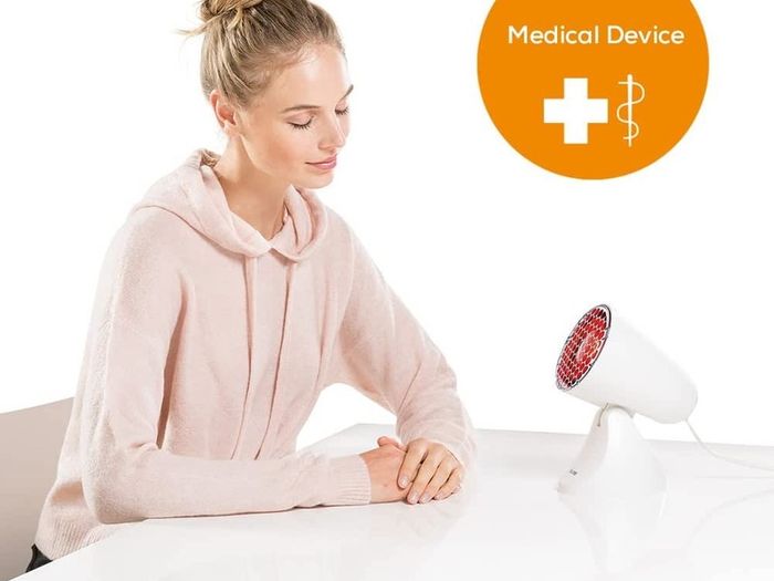Infrared Heat Lamp | Warm, soothing infrared light | Helps ease muscle aches and joint stiffness | Speed recovery from the common cold | Improve complexion | With 5 angles of inclination (FREE POSTAGE)