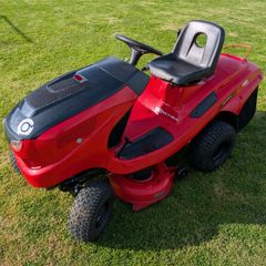 Solo by AL-KO T15-93.7 HD-A Comfort Ride On Mower