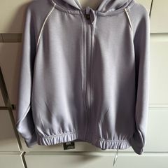 Girls tracksuit age 4-5