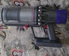 Dyson V10