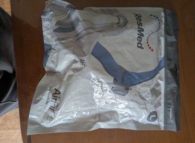resmed airfit F10 full face mask large. Sleep apnea