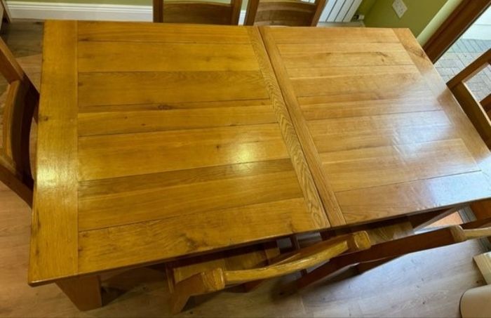 Solid Oak Extendable Table