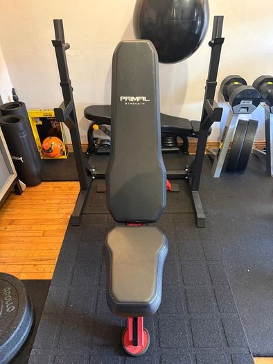 Weights Bench & Bench Press / Squat Rack