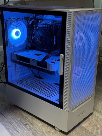 Gaming Pc: 4070, 32gb Ram, 1tb Ssd