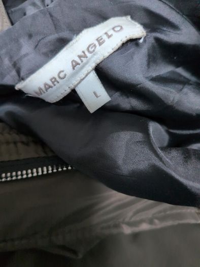Marc Angelo Long Padded Gilet With A Hood. S. Large - 16.