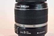 Canon zoom EF-S 18-55mm f/3.5-5.6 IS Lens