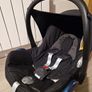 As new Maxi cosi Car seat and Isofix base Image 2