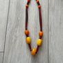 Vintage retro style beaded necklace Image 3