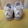 Jordan 4 Retro White Oreo Image 4