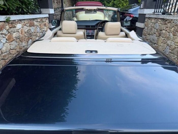 Mercedes-Benz Rare E320 Sportline Cabriolet
