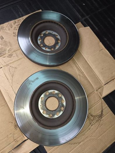 2 skoda kodiaq  genuine  brake  discs
