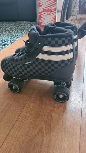 Rookie Rollerskates