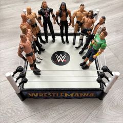 WWE Wrestling Action Figures & WrestleMania Ring Bundle