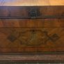 antiques coffer Image 2