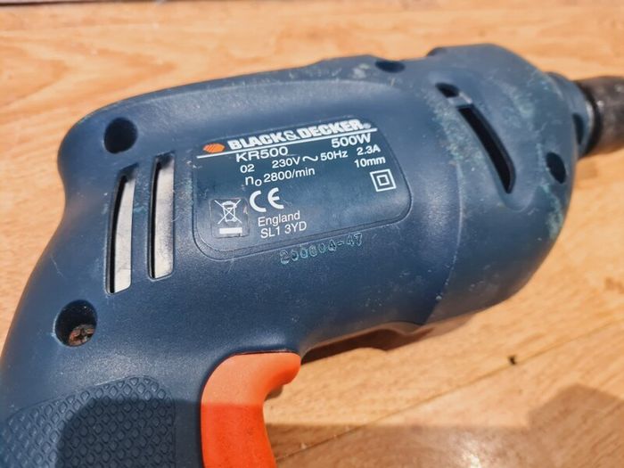 drill black &  decker