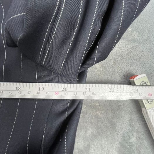 Samuel Windsor Mens Pinstripe Wool Suit 40R W36 Navy Stripe Classic Fit