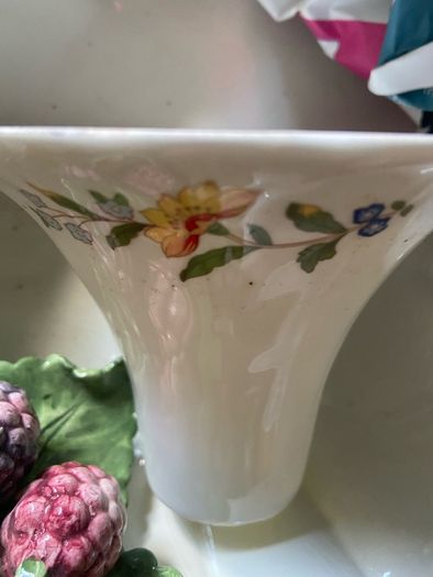 Anysley cottage garden vase