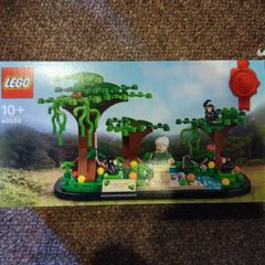Lego Jane Goodall Tribute 40530