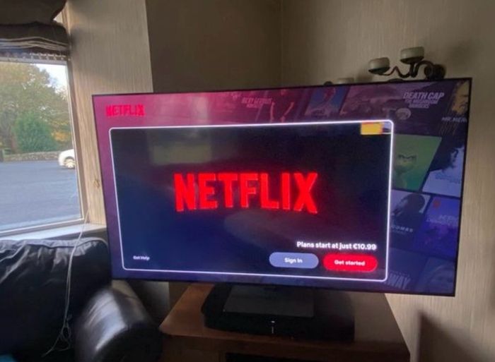 Samsung 75 inch QLED 4K UHD