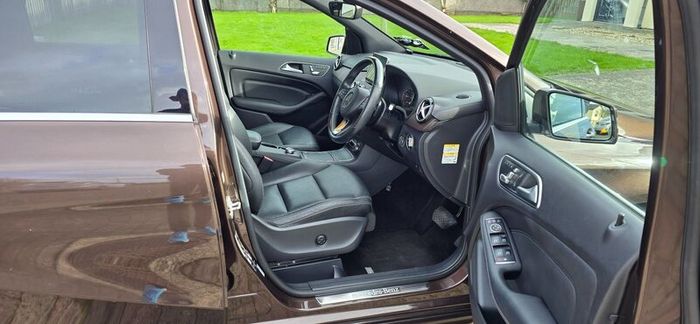 Mercedes-Benz B-Class 2015